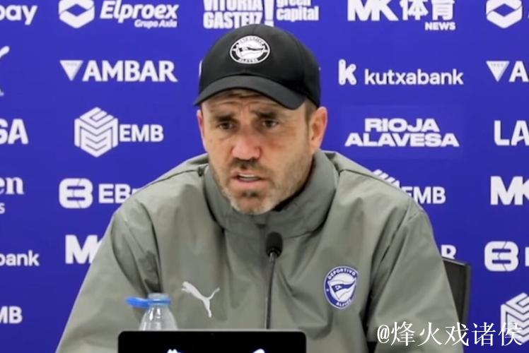 库德:皇马曾无正统边后卫出战;阿隆索心态稳健,不受舆论影响 库德:皇马曾无正统边后卫出战;阿隆索心态稳健,不受舆论影响