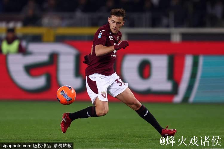 加比亚无韧带及半月板伤,但或缺席下场米兰比赛 加比亚无韧带及半月板伤,但或缺席下场米兰比赛