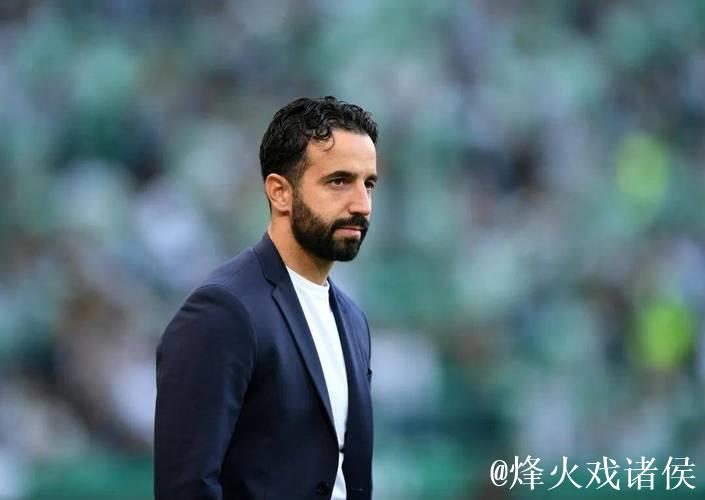 阿莫林:执教葡体时常听英超主帅发布会,克洛普幽默风趣 阿莫林:执教葡体时常听英超主帅发布会,克洛普幽默风趣