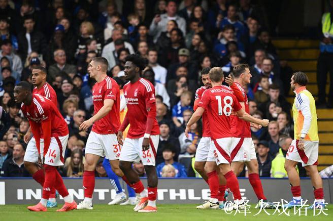 英超第16轮热刺客场惨败诺丁汉森林，本赛季战绩6胜4平6负